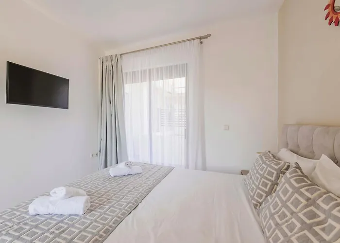 Bella Natura אפאנטו