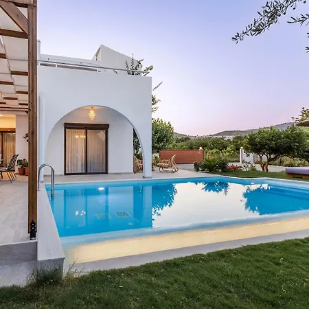 Bella Natura Villa Afándu